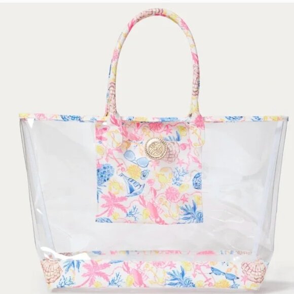 Lilly Pulitzer Clear Beach Tote Bag in Barefoot Beachcomber - Picture 2 of 11